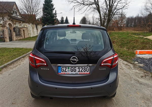 Opel Meriva cena 35900 przebieg: 143000, rok produkcji 2016 z Częstochowa małe 352